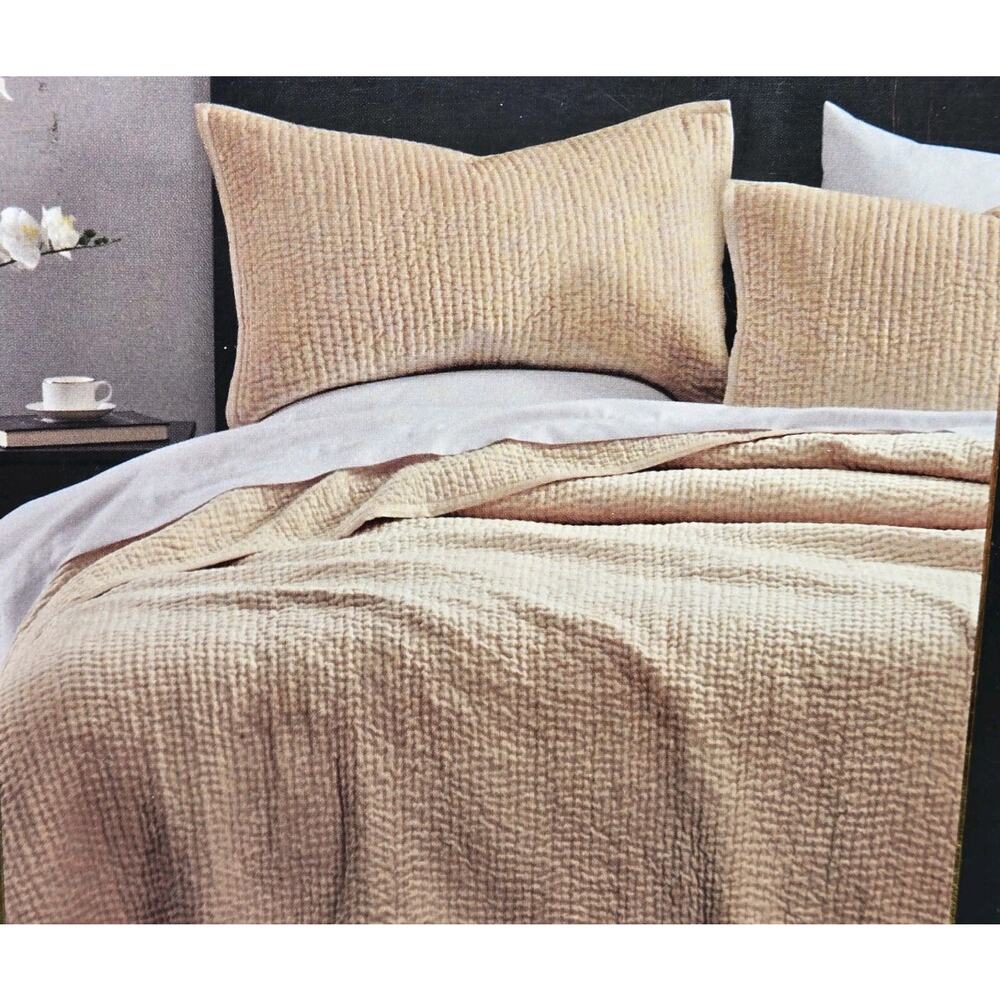 Donna Karan Home Queen / Full Quilt Hand-stitched Velvet NEW Gold Luxury Lghtwt